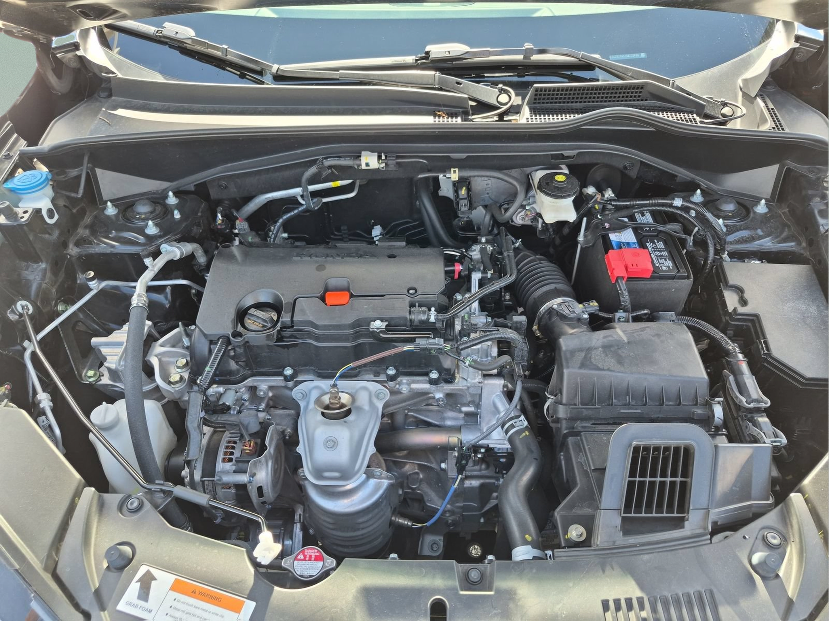 Certified 2025 Honda HR-V Sport image 21