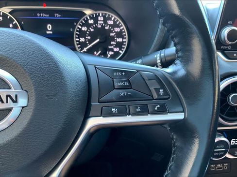 Used 2021 Nissan Sentra SV FWD image 25