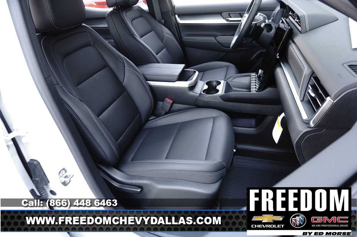New 2027 GMC Terrain Elevation w/ Elevation Premium Package FWD image 17