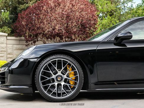 Used 2014 Porsche 911 Turbo S image 4