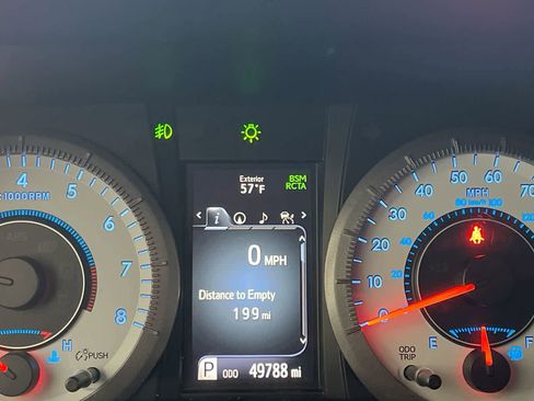 Used 2020 Toyota Sienna SE w/ SE Preferred Package image 15