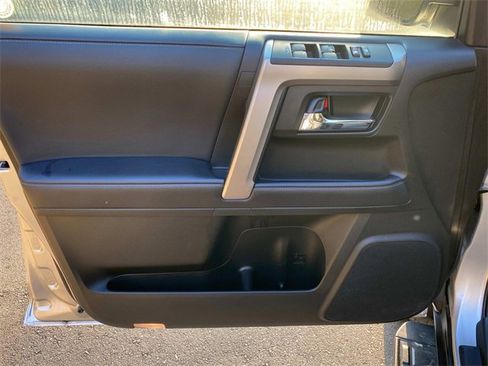 Used 2024 Toyota 4Runner SR5 image 12