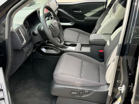 New 2026 Nissan Frontier SV w/ SV Convenience Package RWD image 20