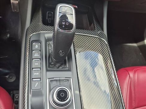 Used 2019 Maserati Levante GTS AWD/4WD image 12