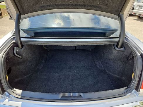 Used 2016 Chrysler 300 C RWD image 31