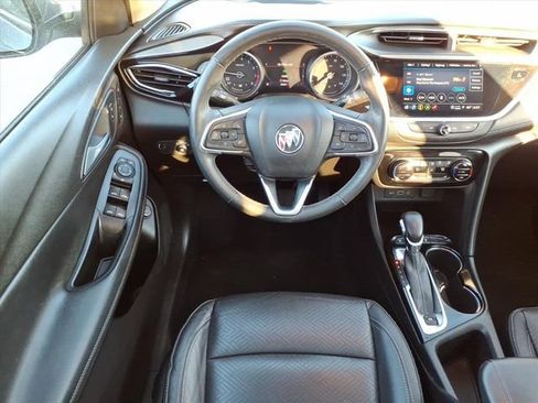 Used 2022 Buick Encore GX Essence w/ Advanced Technology Package FWD image 18