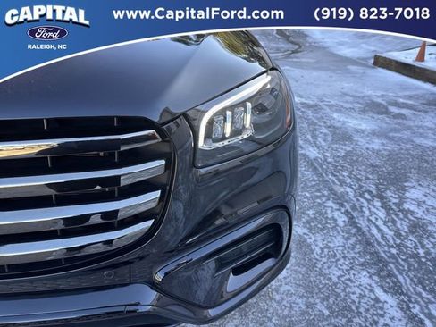 Used 2024 Mercedes-Benz GLS 450 GLS 450 image 11