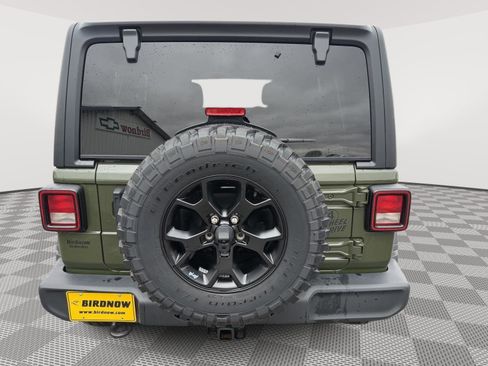 Used 2021 Jeep Wrangler Unlimited Sport AWD/4WD image 8