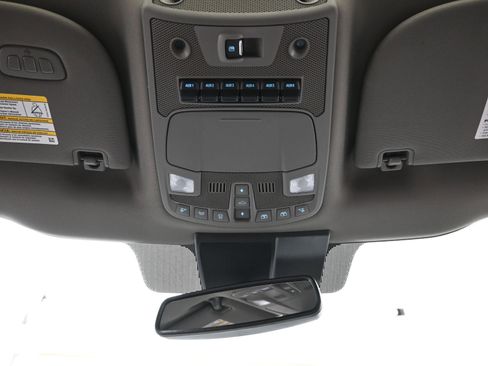 Used 2020 Ford F350 Lariat w/ Lariat Ultimate Package image 27