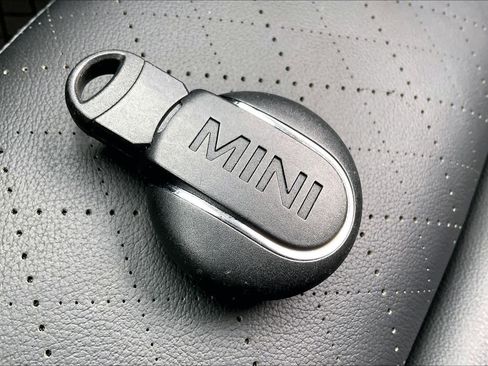 Certified 2023 MINI Cooper Countryman S w/ Signature Upholstery Package image 15