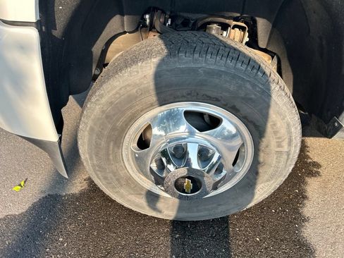 Used 2019 Chevrolet Silverado 3500 High Country w/ Duramax Plus Package AWD/4WD image 31
