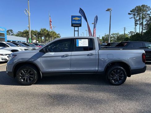 Used 2023 Honda Ridgeline Sport image 13