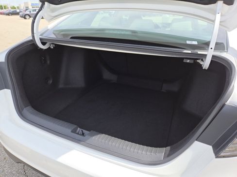 Used 2024 Honda Accord EX image 21