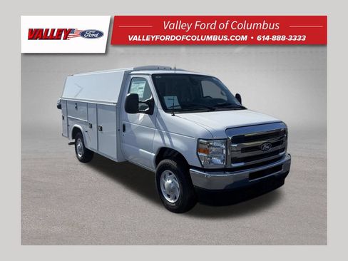 New 2026 Ford E-350 and Econoline 350 Super Duty w/ Power Equipment Group RWD image 1