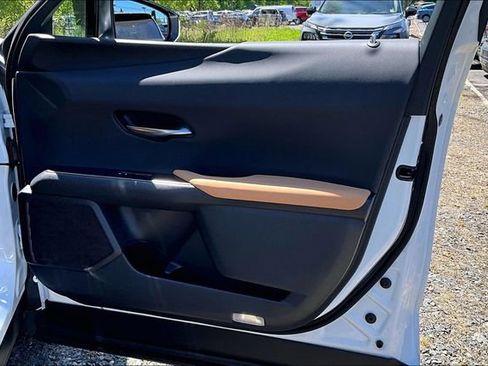 Certified 2026 Lexus UX 300h AWD w/ Accessory Package (2T) image 28