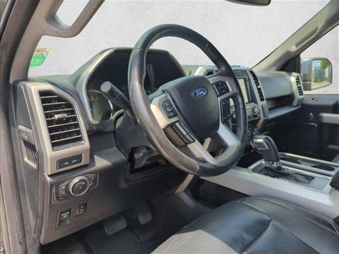 Used 2018 Ford F150 Lariat AWD/4WD image 12