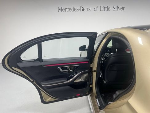 Used 2022 Mercedes-Benz S 580 4MATIC Sedan image 23