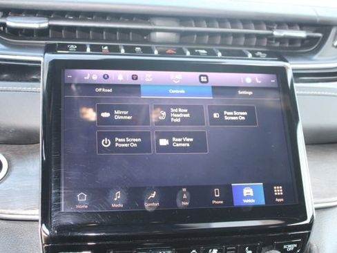 Used 2023 Jeep Grand Cherokee L Overland AWD/4WD image 23