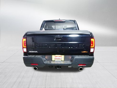 Used 2025 Honda Ridgeline TrailSport image 6
