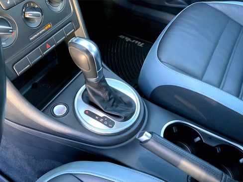 Used 2014 Volkswagen Beetle R-Line image 15