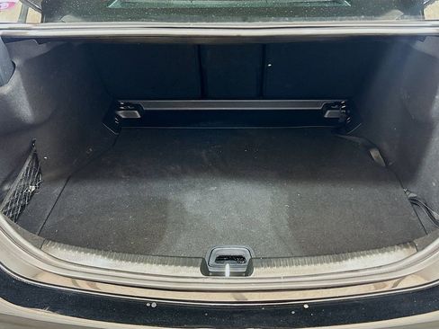 Used 2025 Mercedes-Benz C 300 Sedan image 24