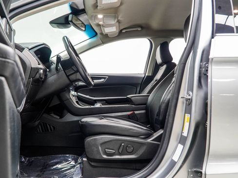Used 2023 Ford Edge SEL AWD/4WD image 32