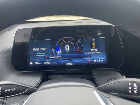 Used 2025 Chevrolet Equinox LT image 40