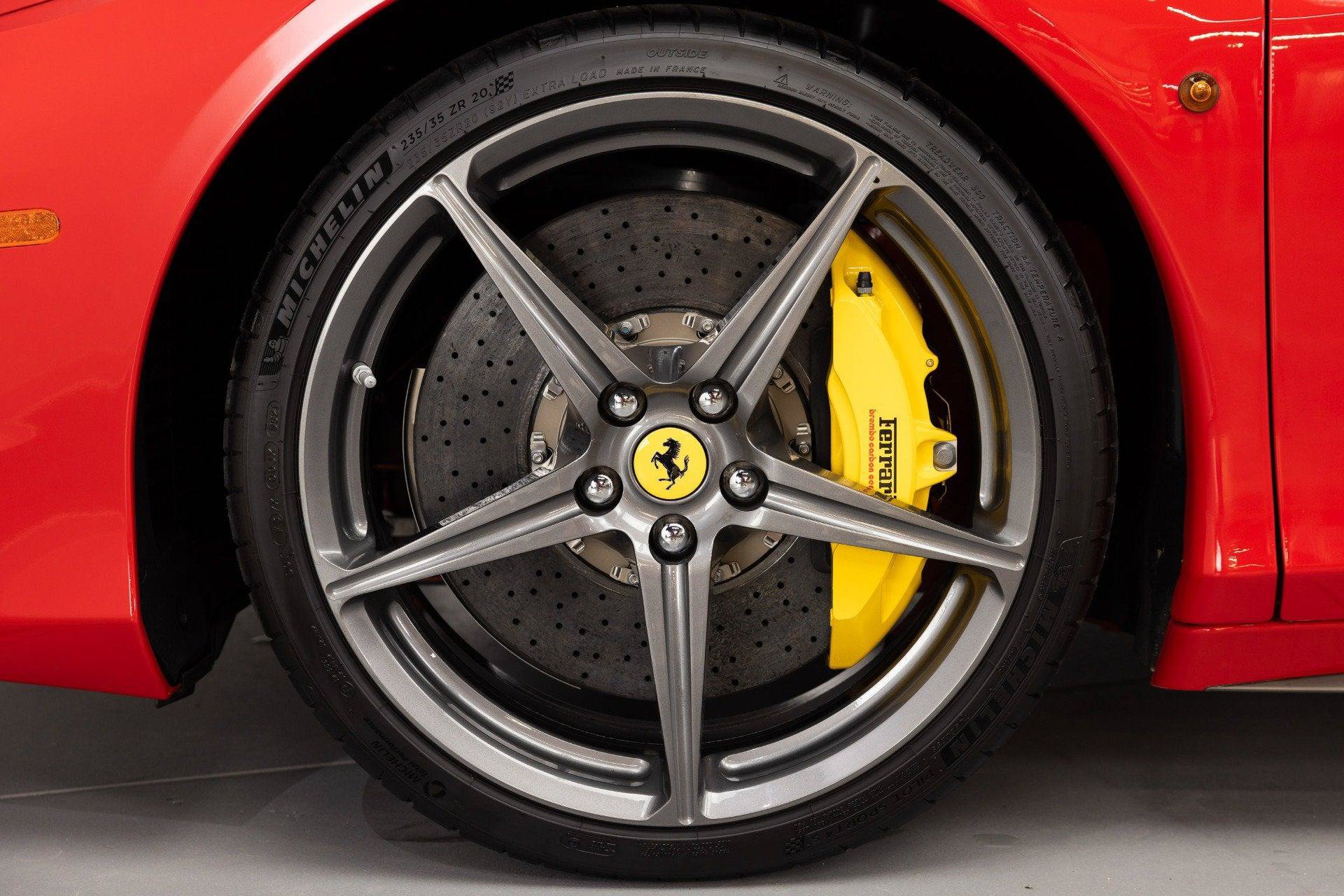 Certified 2013 Ferrari 458 Spider RWD image 22