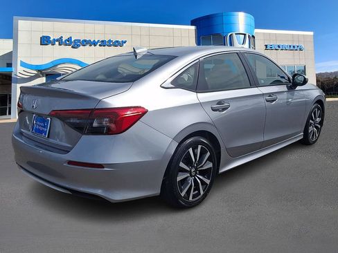Used 2022 Honda Civic EX image 6