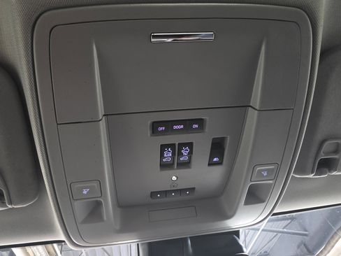 Used 2019 GMC Sierra 3500 Denali w/ LPO, Protection Package image 21