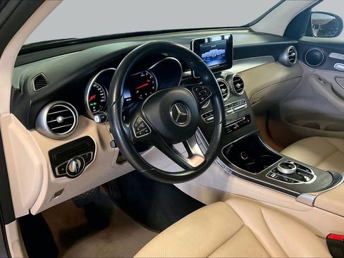 Used 2019 Mercedes-Benz GLC 300 image 16