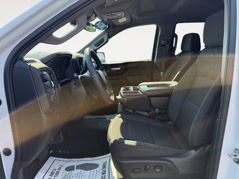 Used 2024 Chevrolet Silverado 1500 Custom AWD/4WD image 9
