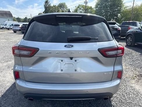 Used 2023 Ford Escape ST-Line w/ Tech Pack #1 AWD/4WD image 7