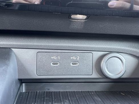 New 2026 Nissan Sentra SV w/ Floor Mat Package FWD image 29