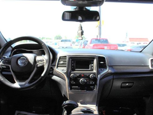 Used 2015 Jeep Grand Cherokee Laredo w/ Quick Order Package 23E image 18