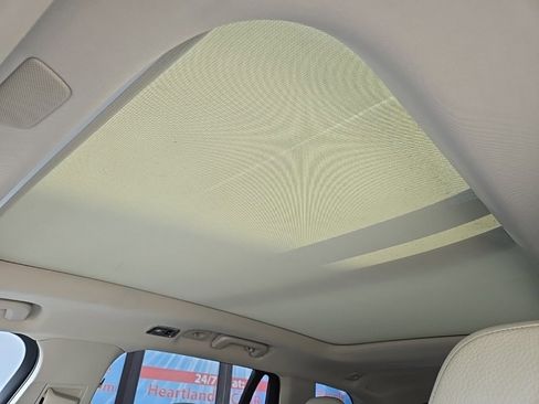 Used 2021 Volvo XC90 T6 Momentum image 70