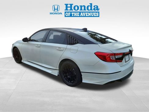 Used 2018 Honda Accord EX-L image 3