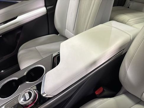 Certified 2024 Cadillac Lyriq Luxury image 57