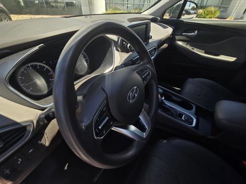 Used 2019 Hyundai Santa Fe SE FWD image 13