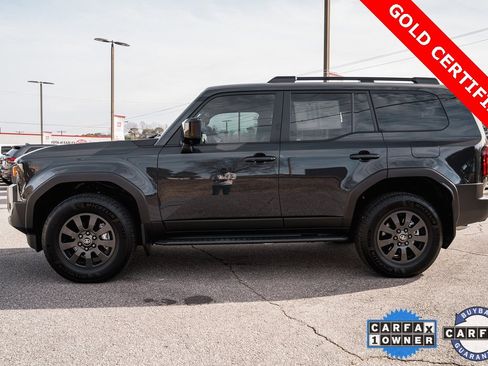 Used 2025 Toyota Land Cruiser image 4