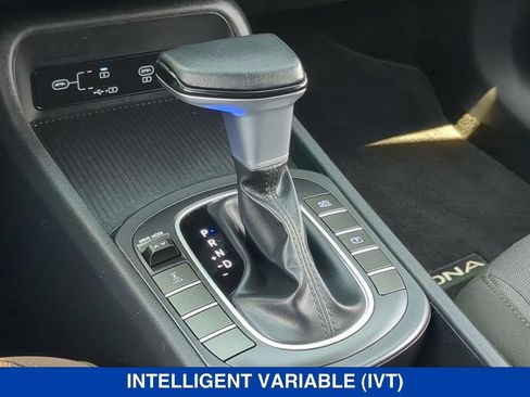 Used 2024 Hyundai Kona SEL AWD/4WD image 13