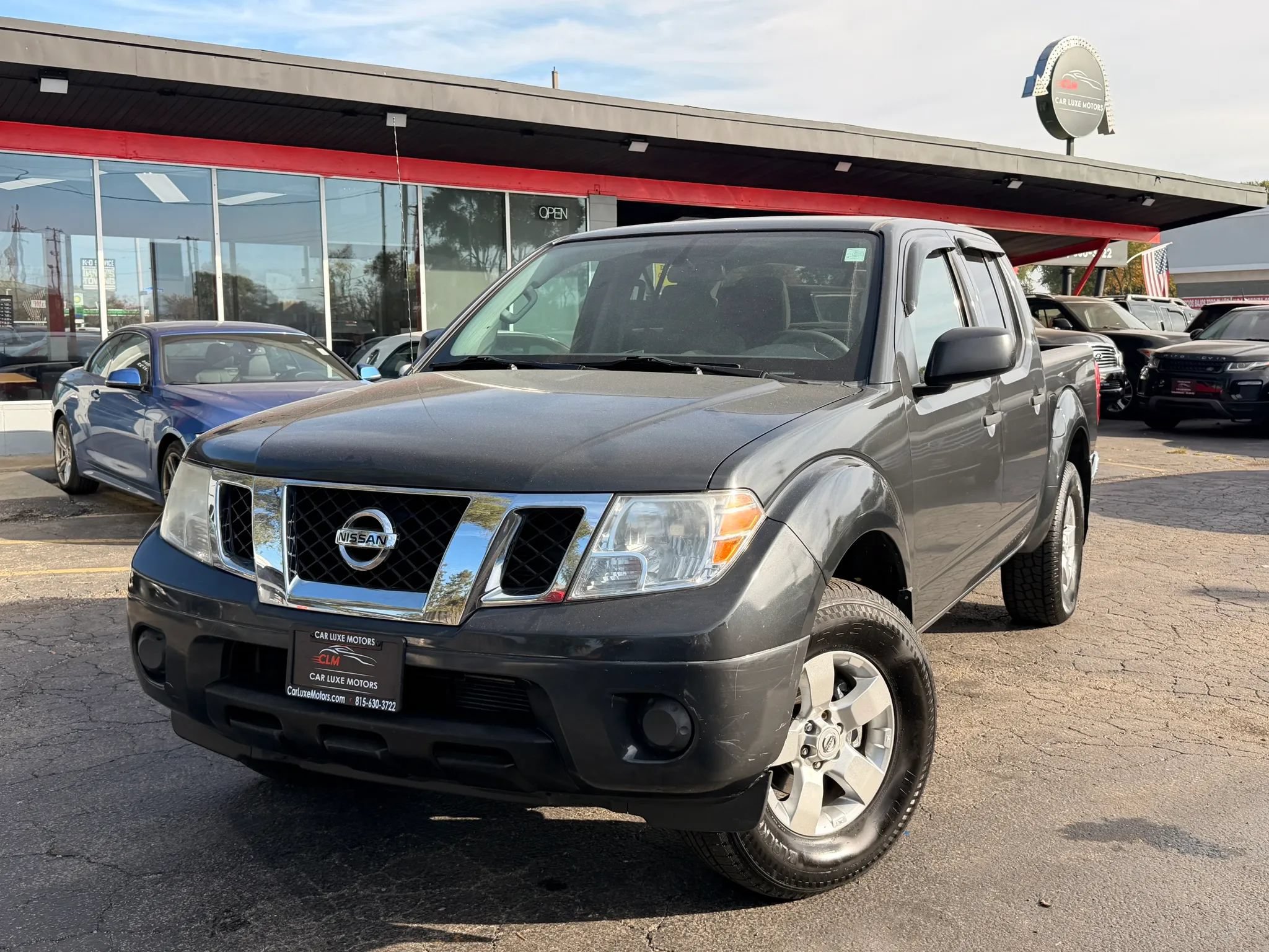 Used 2012 Nissan Frontier SV AWD/4WD image 1