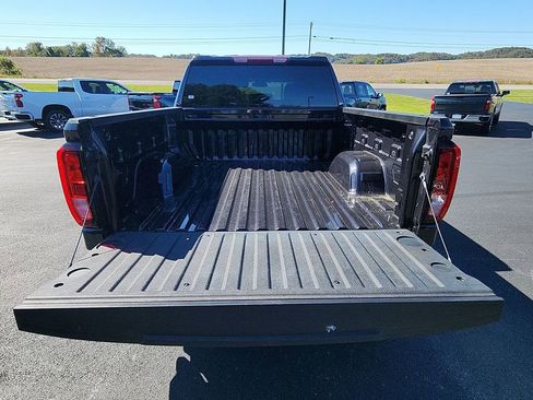 Certified 2025 GMC Sierra 1500 Elevation image 23
