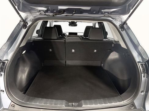 Certified 2024 Toyota Corolla Cross XLE image 9