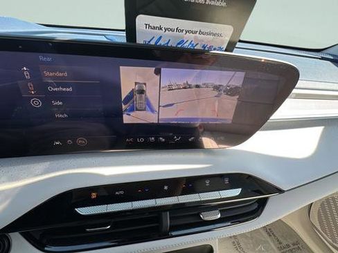 New 2026 Buick Enclave Avenir image 16