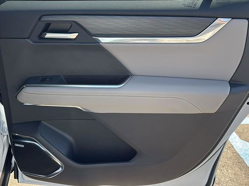 New 2026 GMC Acadia Elevation w/ Elevation Premium Package image 21