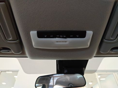 New 2025 Nissan Versa S w/ Trunk Package image 24