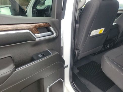 Used 2024 GMC Sierra 1500 Elevation image 19