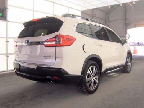 Used 2022 Subaru Ascent Limited w/ Technology Package AWD/4WD image 2