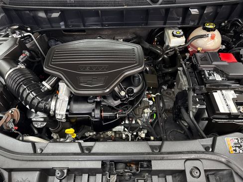 Used 2019 Cadillac XT5 FWD image 53